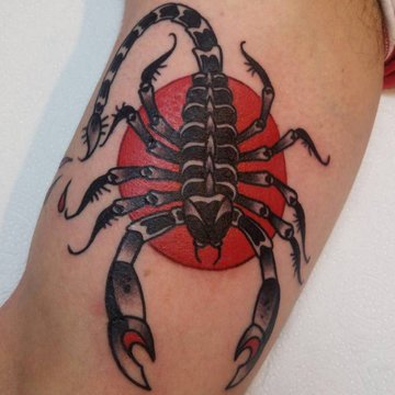 Szkice tatuażu „Skorpion”
