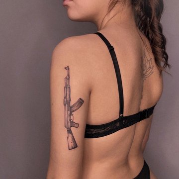 Tatuaż AK-47