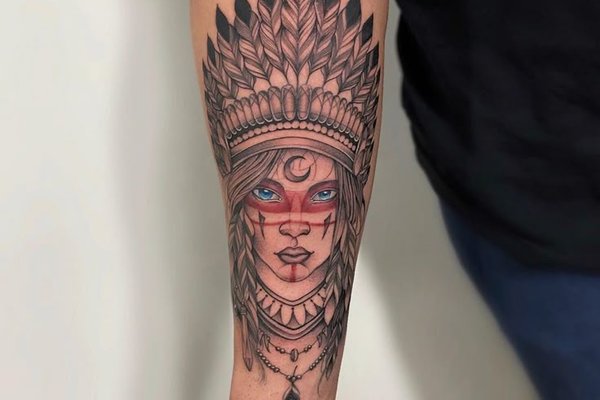 tatuaż Indianka