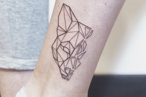 Geometria sketch tattoo