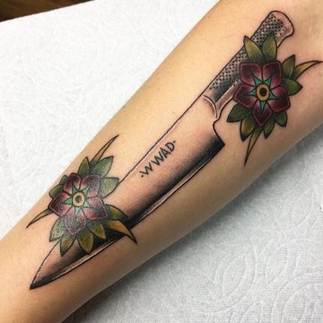 Tatuaż Nóż