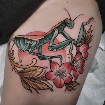 tatuaż Modliszka znaczenie wzór