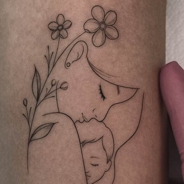 tatuaż Mama i Dzieci znaczenie wzór