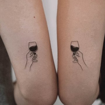tatuaż Kieliszek Wina znaczenie wzór