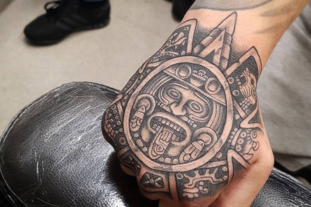 Szkice tatuażu maya