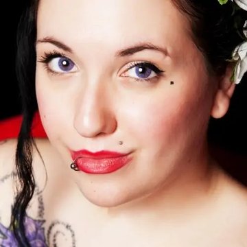 Madonna piercing pielęgnacja