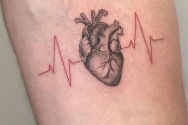 Puls serca z sercem w środku