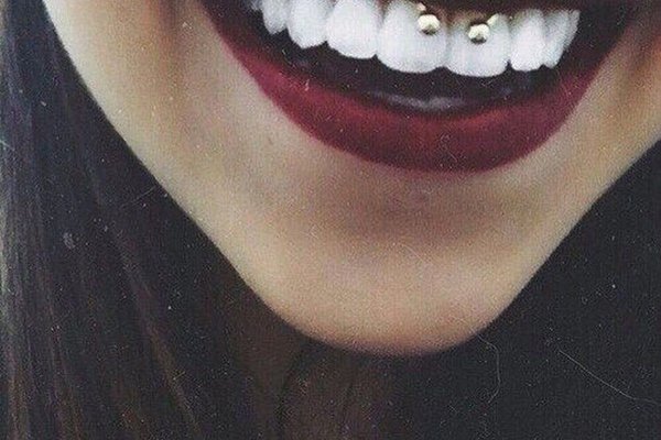 Rodzje piercingu ust