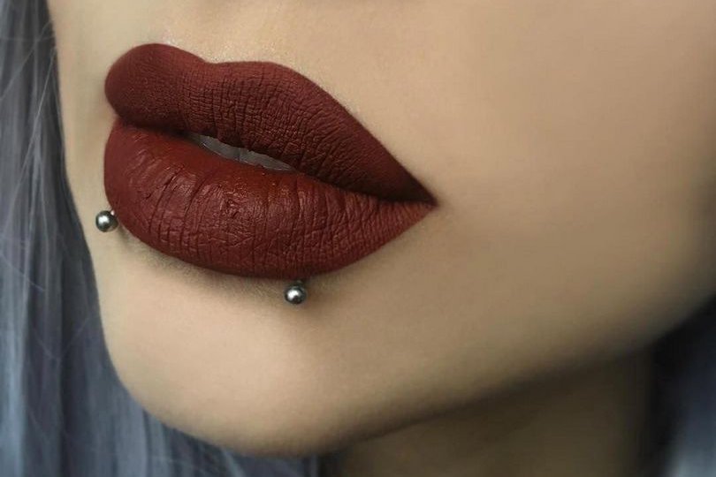 Piercing ust