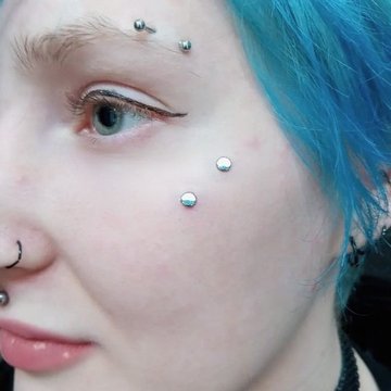 Biżuteria do surface piercing