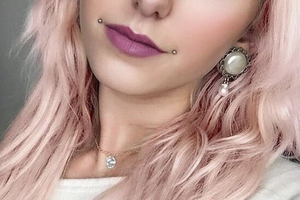 dahlia piercing dla kobiet