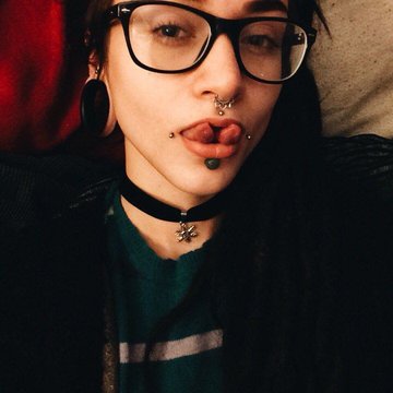 dahlia Piercing